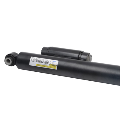 2053208530 2053208630 โช้คอัพหลังซ้ายและขวา Air Strut Air Strut สำหรับ W205 C Class