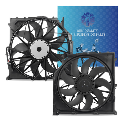 E83 พัดลมเย็นเรเดียเตอร์สําหรับแรงดันเครื่องยนต์ 600W ISO TS15949 รับรอง 17113442089 17423442096