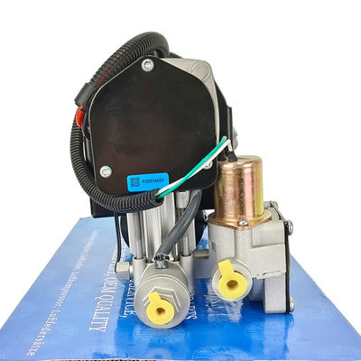 ฮิตาชิ ประเภทเครื่องปรับอากาศ LR023964 LR072537 สําหรับ And Rover Discovery 3 Range Rover Sport 2005-2009 L320