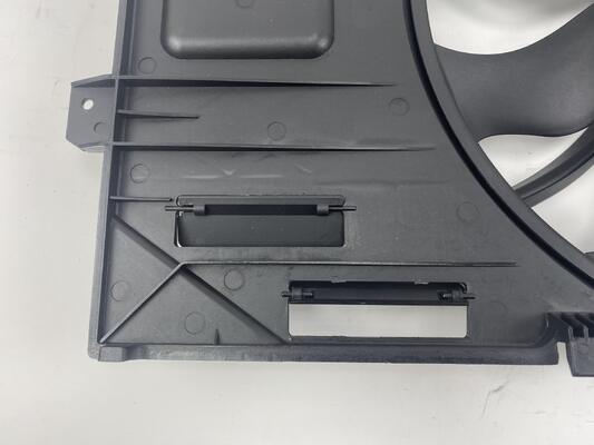 7E0121207C 7E0121205D ชุดพัดลมหม้อน้ำรถยนต์กำลังสูงสำหรับ VW Multivan T5 T6 พัดลมไฟฟ้า