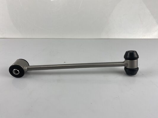 OE 2043380415 การจัดตั้งแขนควบคุมสําหรับ Mercedes W204 C-Class ด้วยวัสดุยางและเหล็ก