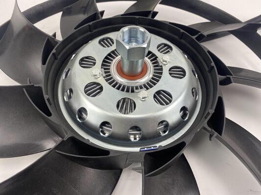 มอเตอร์พัดลมคอนเดนเซอร์ระบายความร้อนหม้อน้ำ LR025965 สำหรับระบบระบายความร้อนอัตโนมัติ Land Rover Range Rover Sport