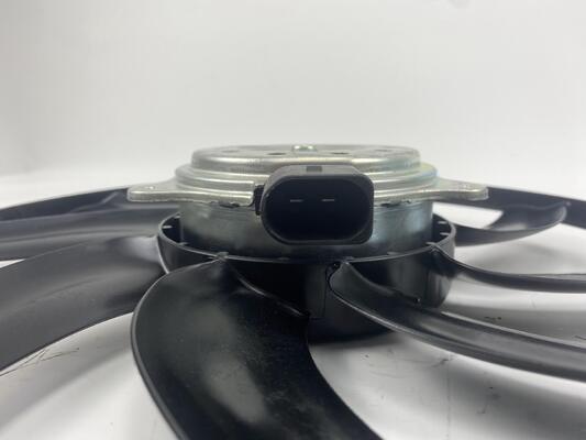มอเตอร์พัดลมหม้อน้ำ 8K0959455M 8K0959455F สำหรับ Audi A4 A5 A6 Q5 2.0t