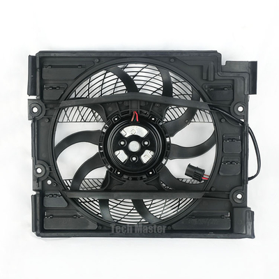 พัดลมหม้อน้ำระบบระบายความร้อนอัตโนมัติสำหรับ BMW 5 Series E39 4 Pins พัดลมติดรถยนต์ 64548380780