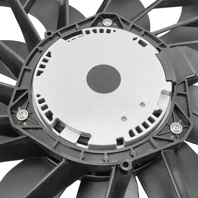 E83 พัดลมเย็นเรเดียเตอร์สําหรับแรงดันเครื่องยนต์ 600W ISO TS15949 รับรอง 17113442089 17423442096